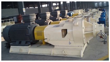 Refined Wood Pulp and Paper Pulp Refiner